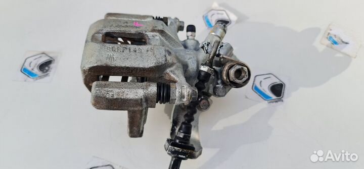 Суппорт задний левый задний левый Хонда цивик 4D