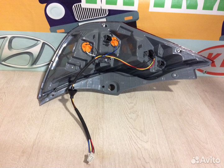 Hyundai Солярис 10-17 хетчбек Фонарь задний правый