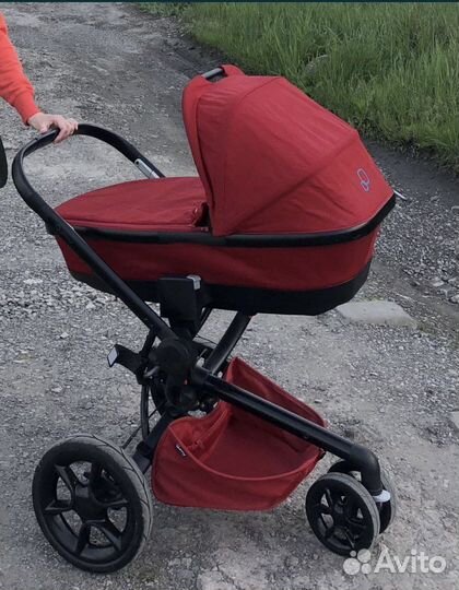 Коляска Quinny Mood 2в1 люлька и прогулочный блок