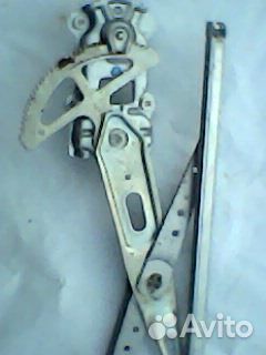 Cтеклoподъемник Тoyоtа Рrоbоx nсp160 (2018г)