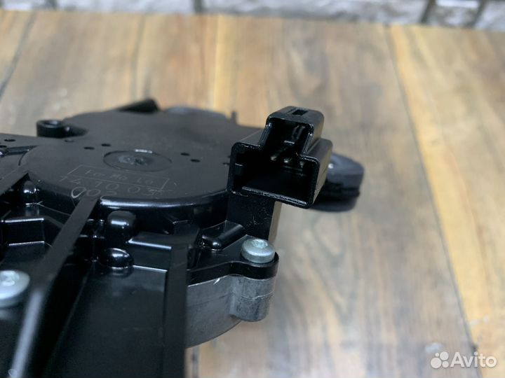 Ford EcoSport Моторчик стеклоочистителя задний