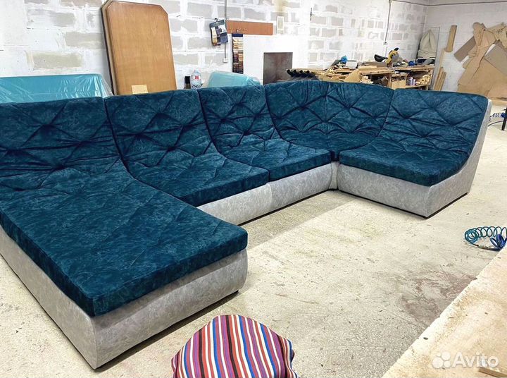 Большой угловой диван на заказ