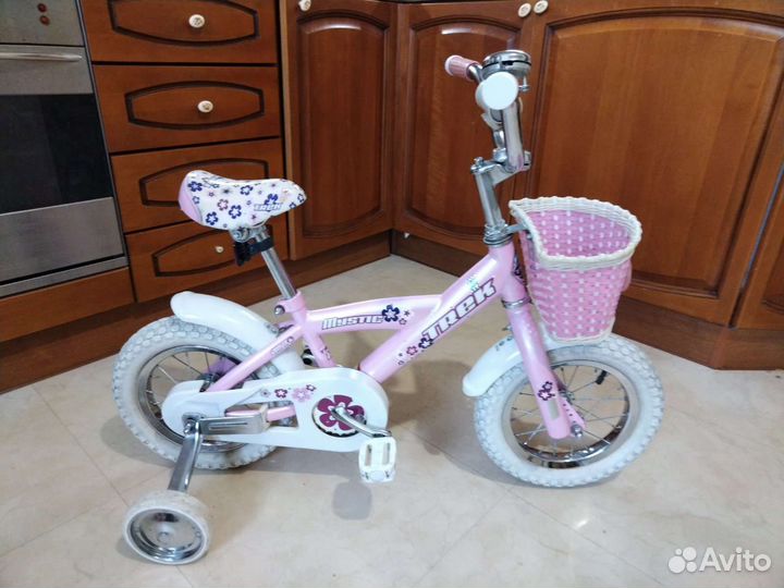 Велосипед trek колеса на 12,на 3-5лет