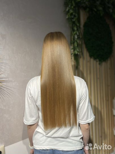 Кератиновое выпрямление волос