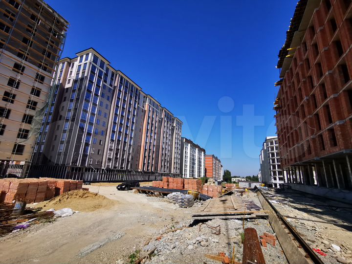 2-к. квартира, 87 м², 5/12 эт.