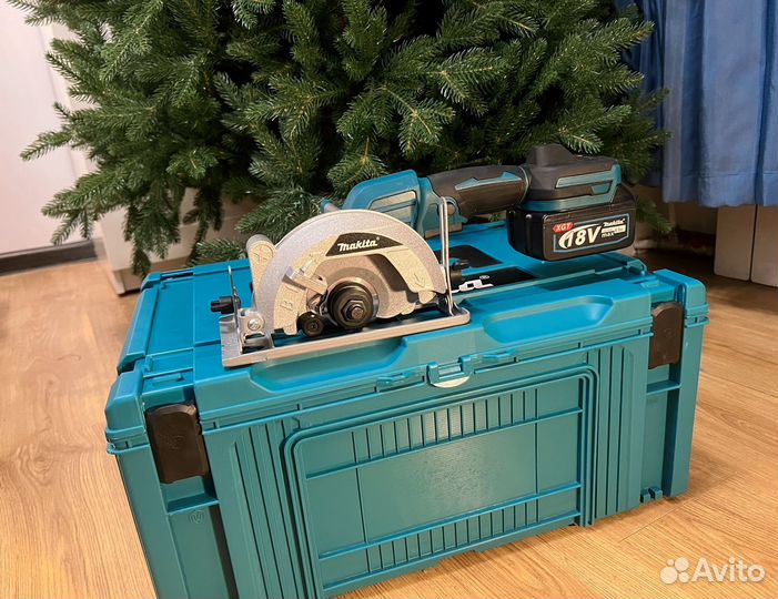 Набор инструментов makita 6 в 1 аккумуляторный