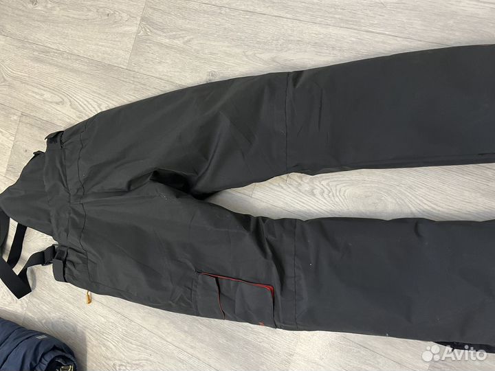 Зимний комбинезон(куртка и штаны) 140
