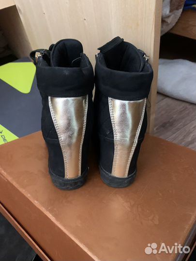 Сапоги, сабо, сникерсы