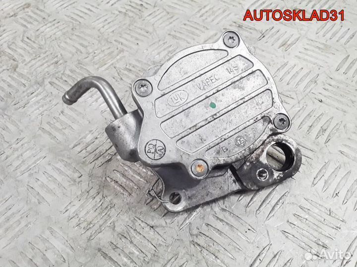 Насос вакуумный Toyota Corolla E12 293000N010