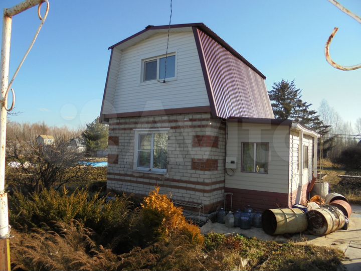 Дача 60 м² на участке 12 сот.