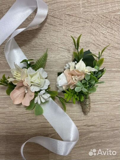 Бутоньерки для свидетелей