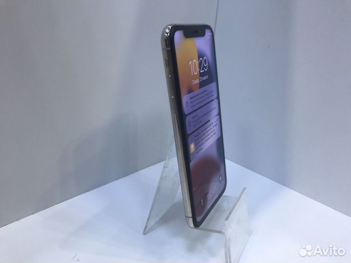 iPhone X, 64 ГБ