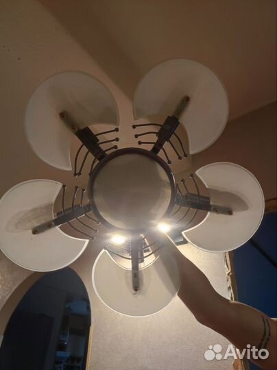 Люстра потолочная