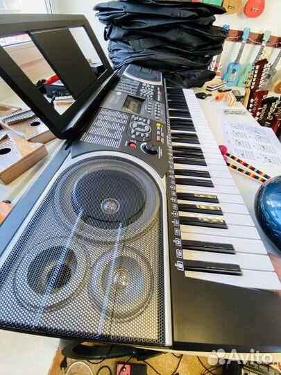 Синтезатор Johnson Новый