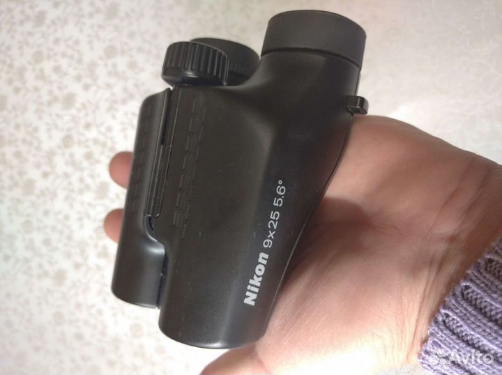 Бинокль Nikon 9x25x5,6 Лот 633