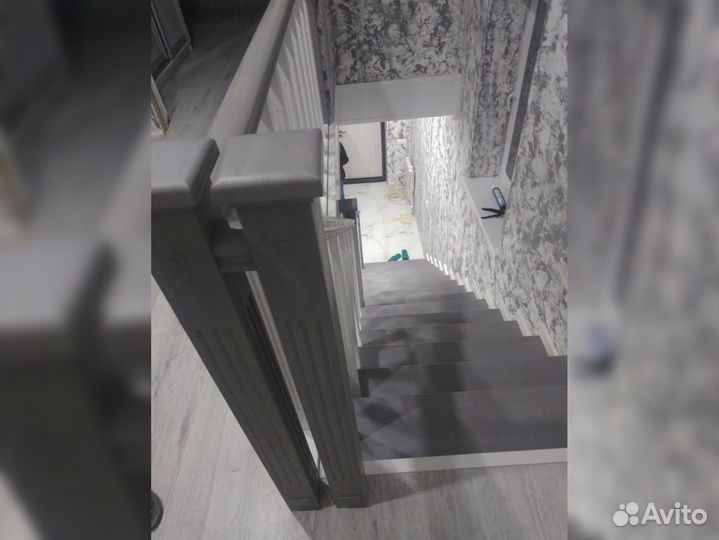 Ступени для лестниц и другие комплектующие К