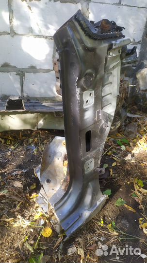 Citroen c3 Picasso стойка передняя правая