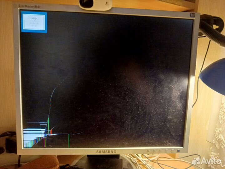 Монитор Samsung SyncMaster 940T