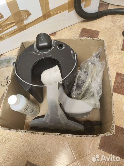 Моющий пылесос Thomas