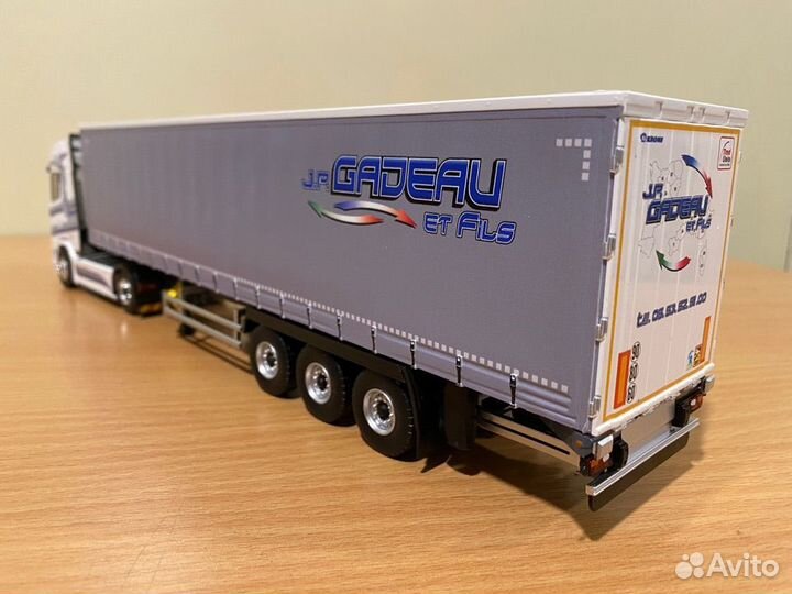 Модель грузовика Scania S штора 1/43 Eligor