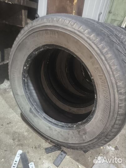 Michelin Latitude Cross 235/65 R17