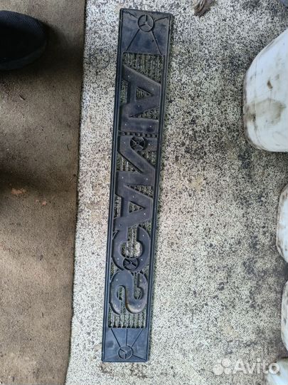 Эмблема Scania
