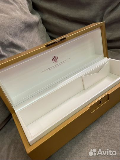 Коробка из под шампанского Cristal Louis Roederer