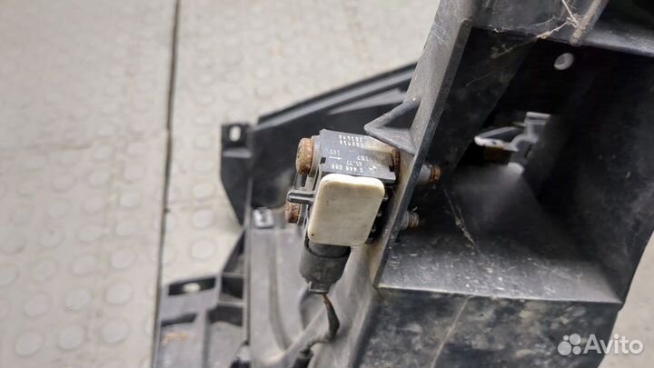 Кронштейн фары BMW X5 E70, 2007