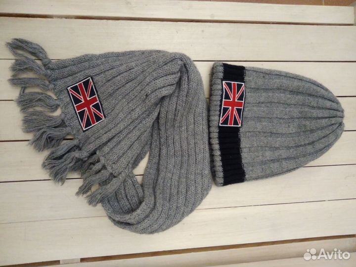 Шапка и шарф De salitto