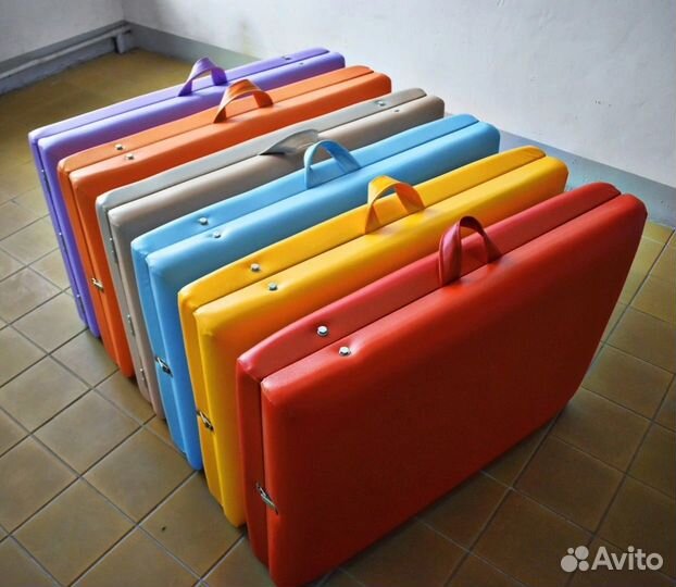 Кушетка косметологическая, цвета разные