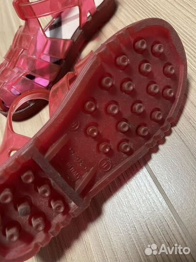 Сандалии Burberry