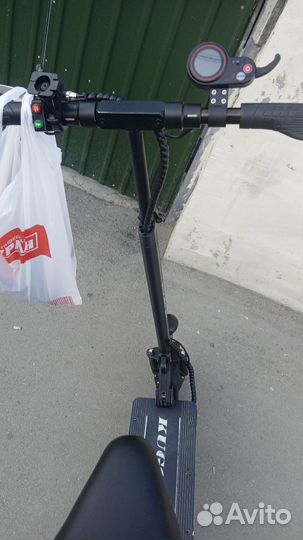 Самокат взрослый электрический бу