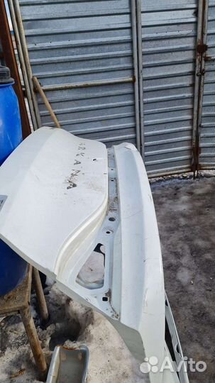 Крышка багажника Renault Arkana