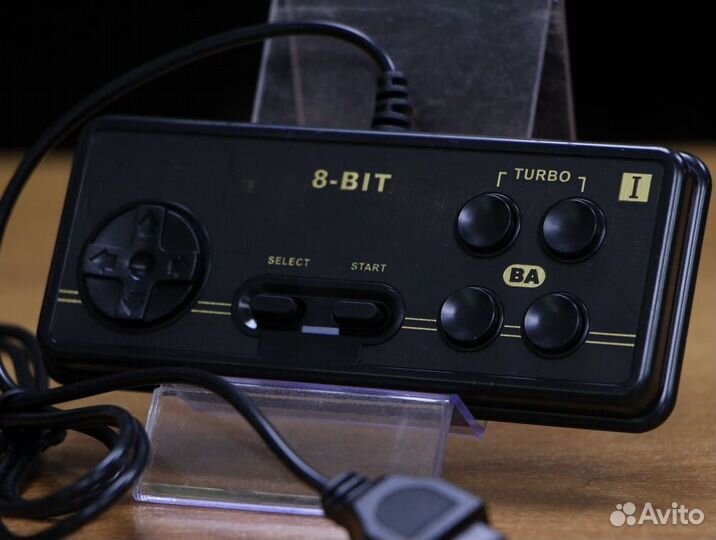 Джойстик 8bit Black квадрат узкий разъём 9 pin