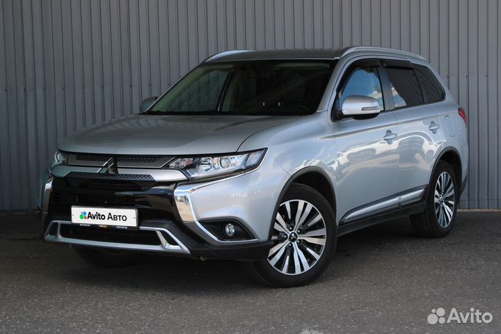 Mitsubishi Outlander 2.0 CVT, 2021, 31 451 км