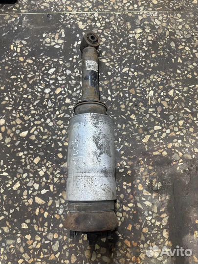 Пневмостойка передняя Range Rover Sport L320 05