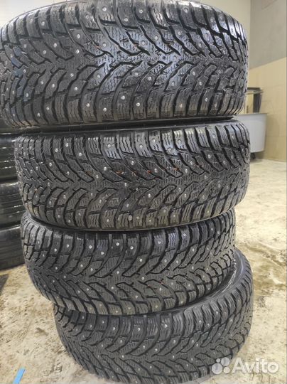 Nokian Tyres Hakkapeliitta 9 215/55 R17 98T