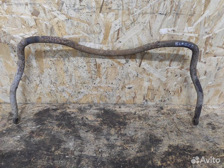 Стабилизатор задний Chevrolet Blazer S15