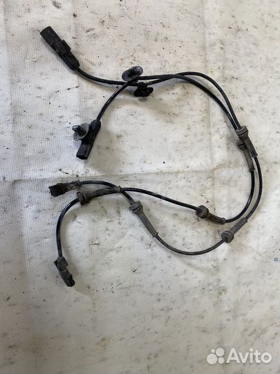 Датчик ABS передний Renault Megane 2