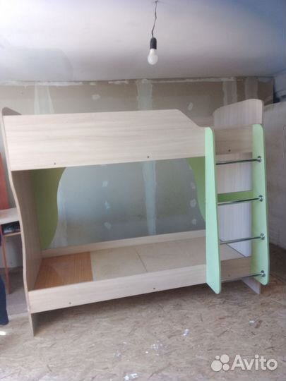 Двухъярусная кровать бу