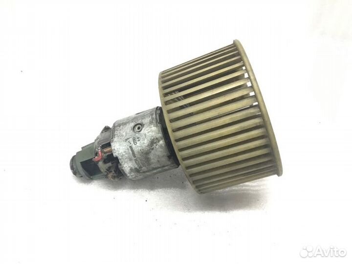 Мотор печки Audi 100 C3 2.3 1984