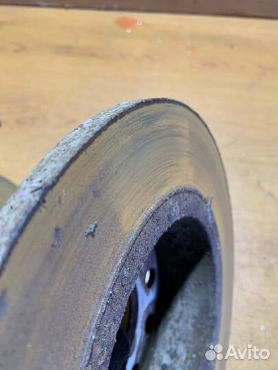 Тормозной диск задний Skoda Octavia A5 лифтбек BSE