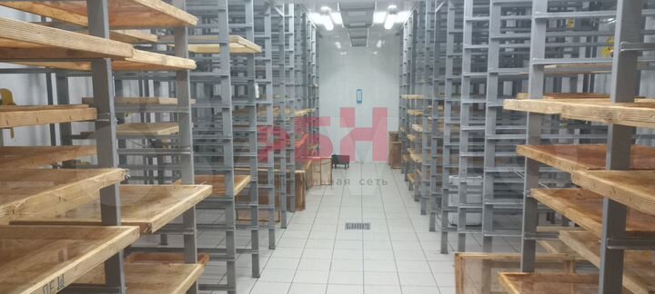 Продам помещение свободного назначения, 550 м²