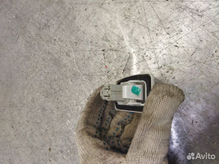 Фонарь подсветки номера левый Toyota Corolla E12