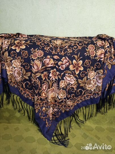 Павловопосадская шаль и платок СССР