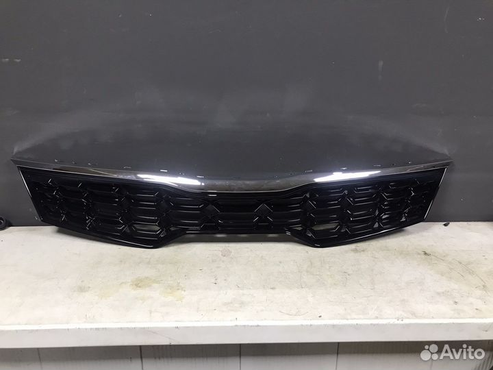 Решетка радиатора Kia Rio 4 рестайлинг