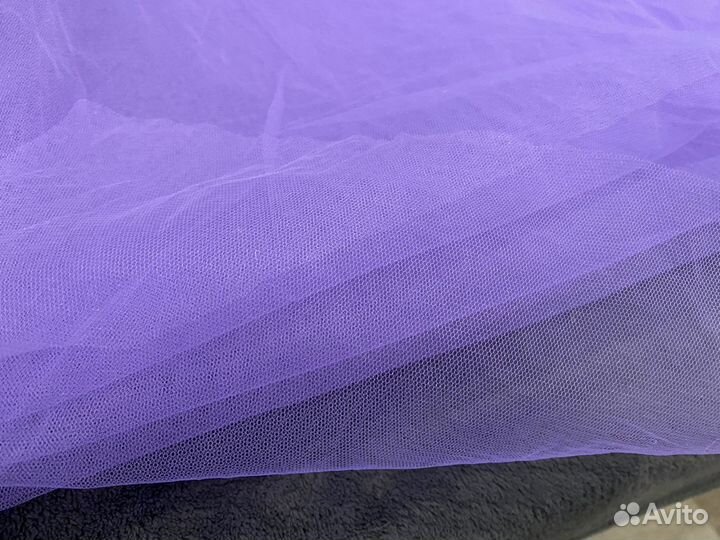 Два отреза фатин белый и фиолетовый