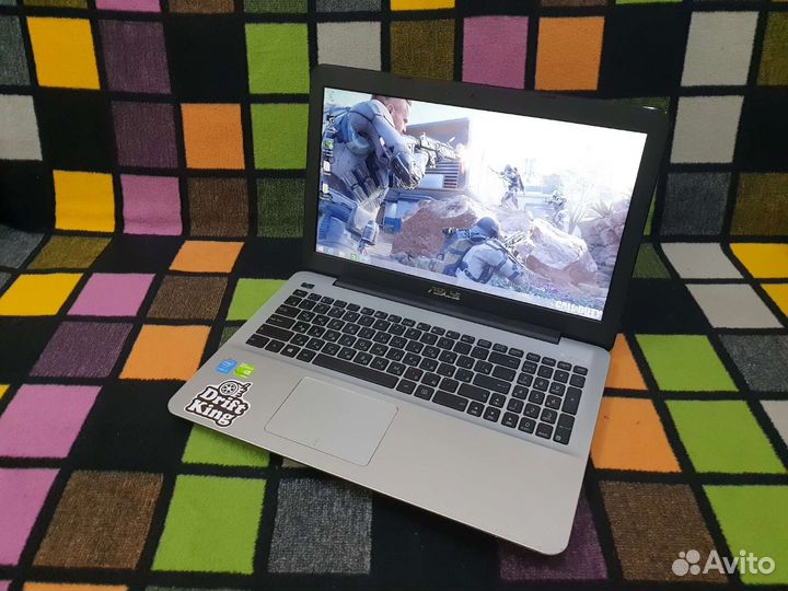 Ноутбук asus X555LN озу 6Гб HDD 500гб