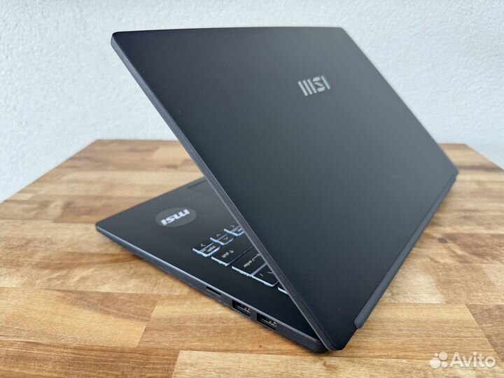 2024 MSi Modern 14 12 ядер i5 12Gen 8Gb SSD 512Gb