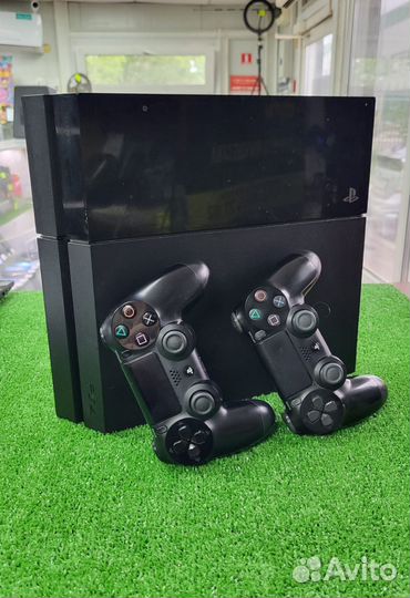 Sony playstation 4